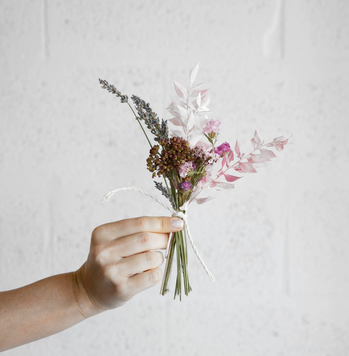 Small Dried Flower Bouquet - Blue/Purple