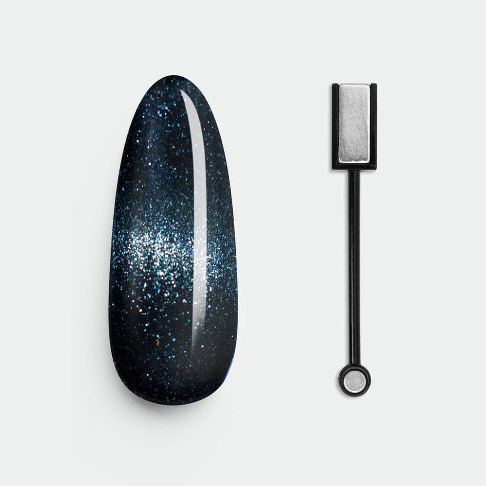Gelous Fantasy Enchantment gel nail polish swatch with Nail Art Magnet - photographed in New Zealand