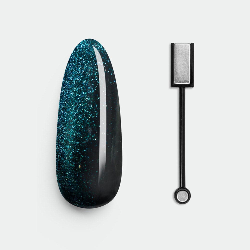 Gelous Fantasy Wishing Well gel nail polish swatch with Nail Art Magnet - photographed in New Zealand